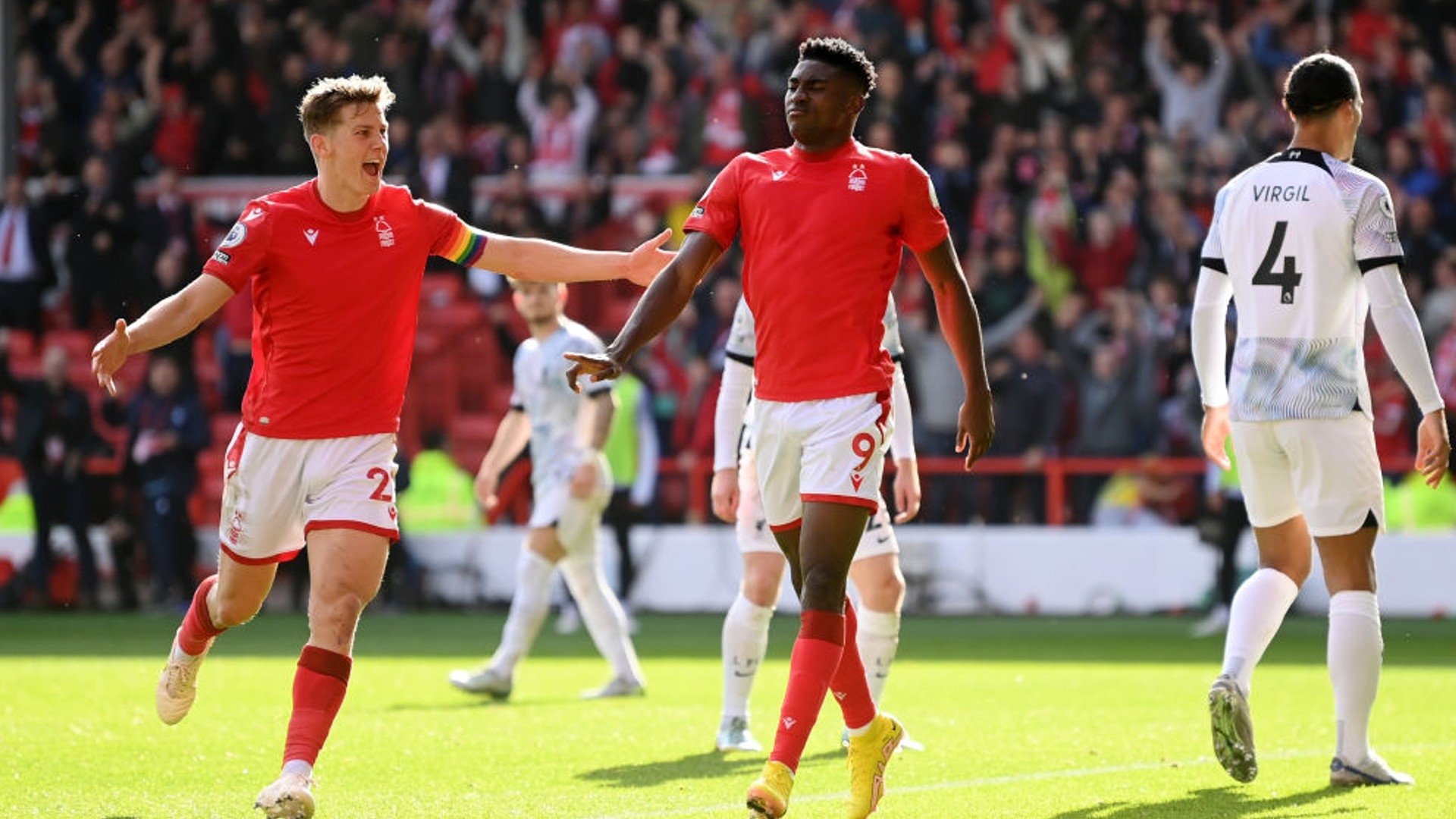 士曾为全勤 士曾为全勤